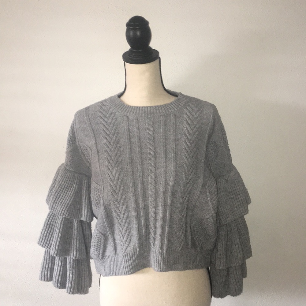 Haute Rogue Ruffle Sleeve Cable Knit Sweater Small - Picture 15 of 15